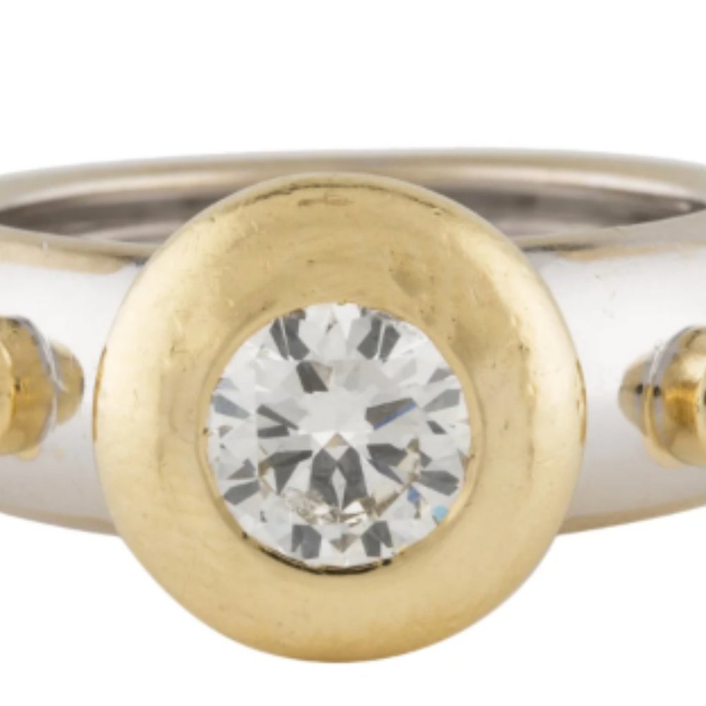 ENGAGEMENT RING 18K Diamond Engagement Ring Size: 6.25